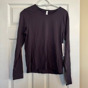 Athleta long sleeve top